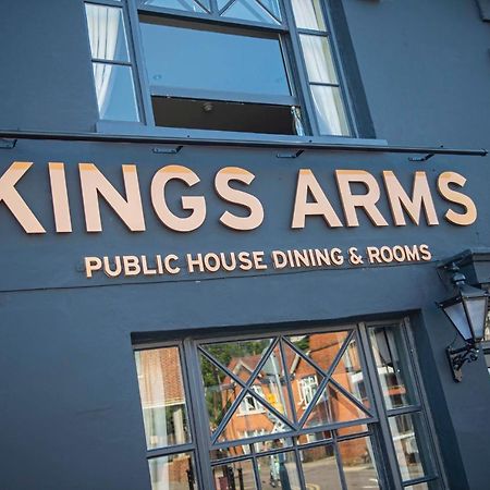 סטאנסטד מאונטפיצ'ט Kings Arms Hotel מראה חיצוני תמונה